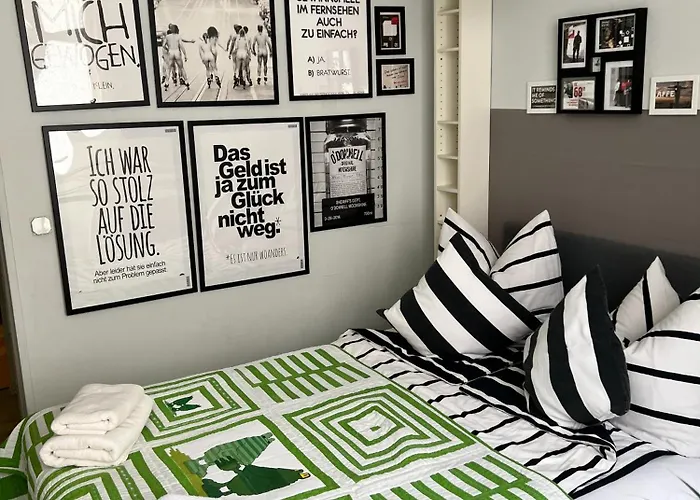 Frosch بيت ضيافة برلين