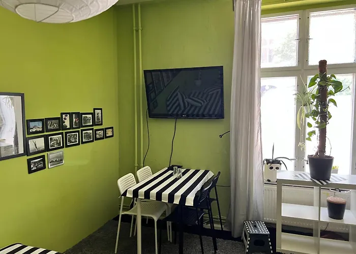 게스트하우스 Frosch 3*